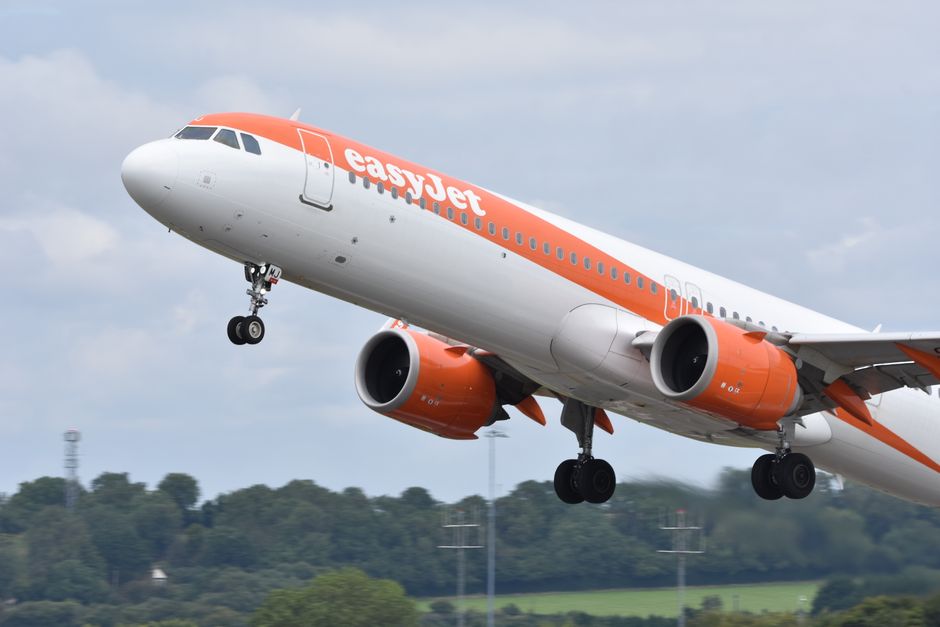 Tranzacție majoră în aviația europeană: compania EasyJet a fost vândută