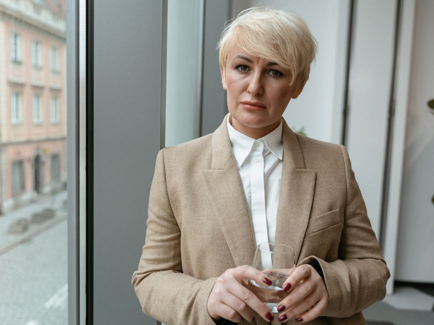 Laura Sgaverdea cere despăgubiri de 300.000 de euro pentru prejudiciu de imagine