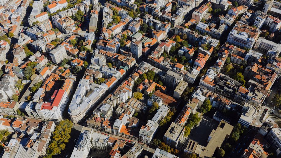 e-Terra revine în online: zeci de mii de cereri procesate cu prioritate