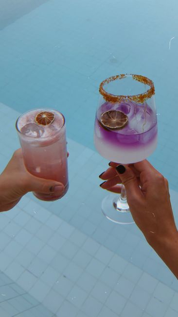 Revive the 2000s at the ultimate pool party this weekend!