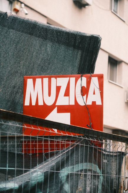 Întâlnire de neuitat la Săvinești Fest: cultură, muzică și tradiții în comunitate