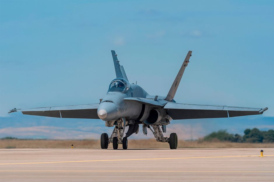România, apărătoarea Uniunii Europene: Dronă doborâtă de avioanele F-18 spaniole