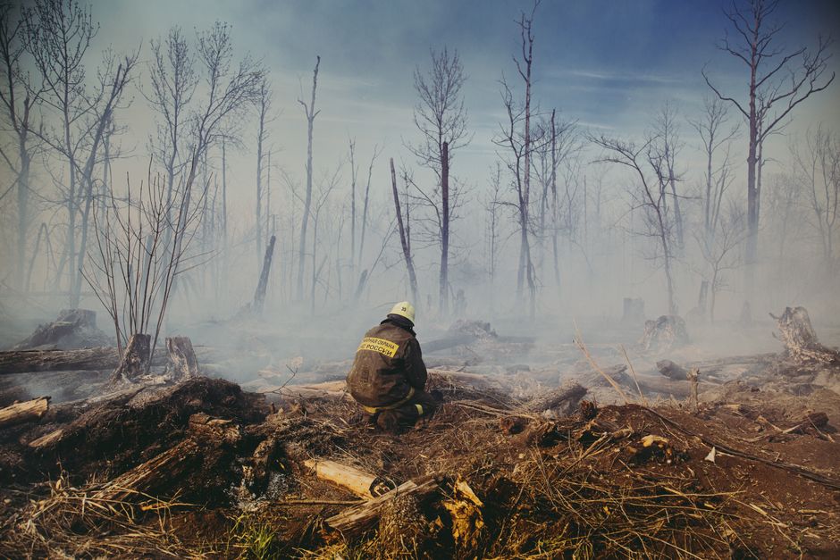 Incendiul devastator din Belgia se îndreaptă spre Germania