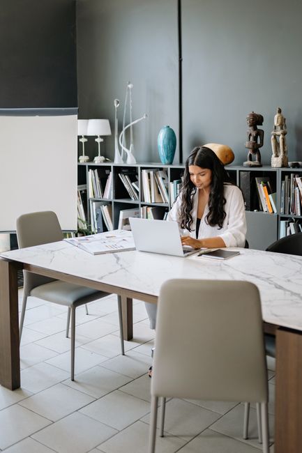 Oportunitatea anului: Natuzzi își mută producția în România, iar Baia Mare ar putea beneficia
