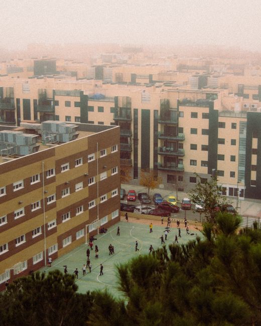 Apartamente pentru profesioniști în educație și sănătate la Covasna - aplicații deschise până în 2026