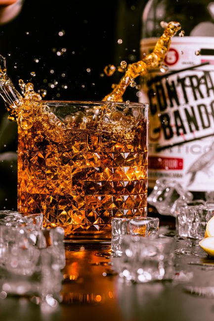 Controale la frontieră: amendă de 10.000 de lei pentru alcool nedeclarat