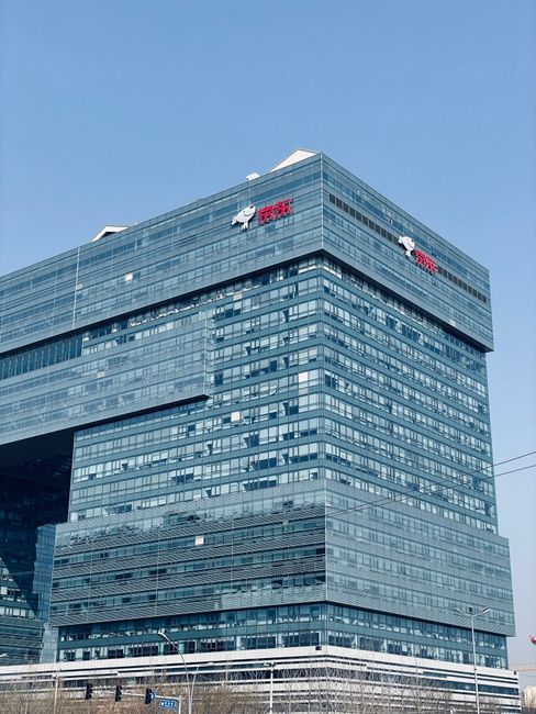De la bogăție la condamnare: povestea dramatică a fondatorului Evergrande