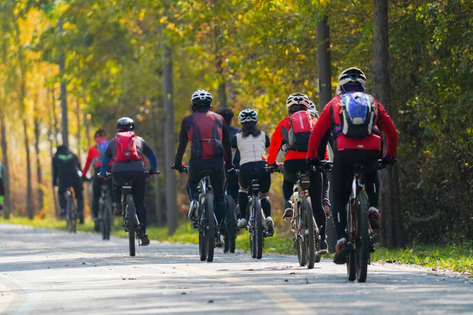 Primul traseu de mountain bike din Ținutul Vinului, inaugurat cu entuziasm