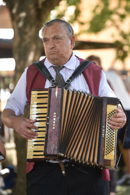 Nu ratați: spectacol de muzică populară în centrul Piteștiului!