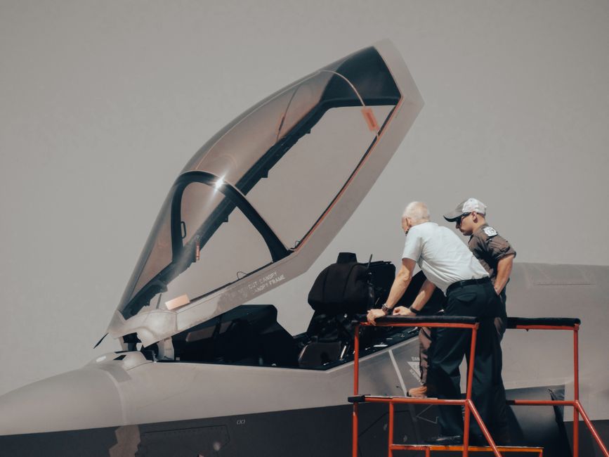TUIASI lansează un program de licență în aeronautică pentru a susține dezvoltarea industriei din Iași