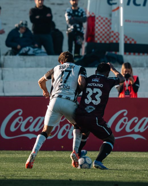 O companie din Prahova sprijină Superliga, în ciuda refuzului de a colabora cu Petrolul