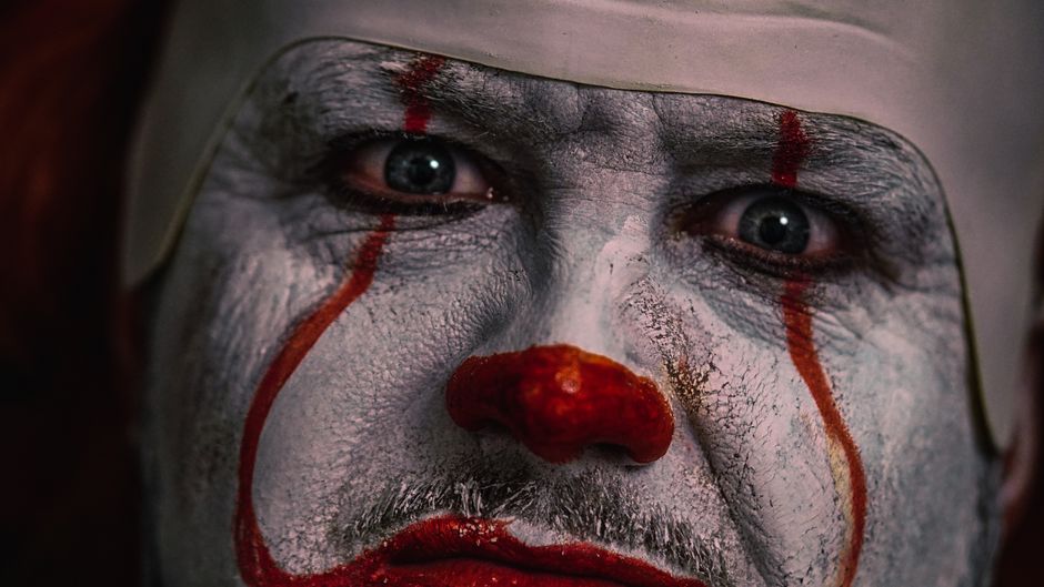 Tim Curry, legenda filmului, a murit la 80 de ani