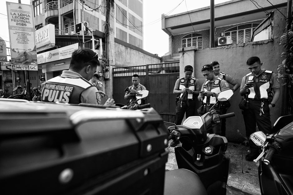 Captură surprinzătoare: un motociclist prins cu 31 de pachete de țigări de contrabandă