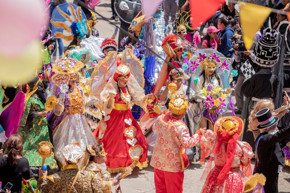 Weekend plin de distracție la Iulius Town: competiții de șah și carnavaluri pentru întreaga familie