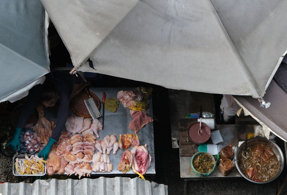 Descinderi surprinzătoare la comercianții de pe litoral: condiții insalubre și produse periculoase