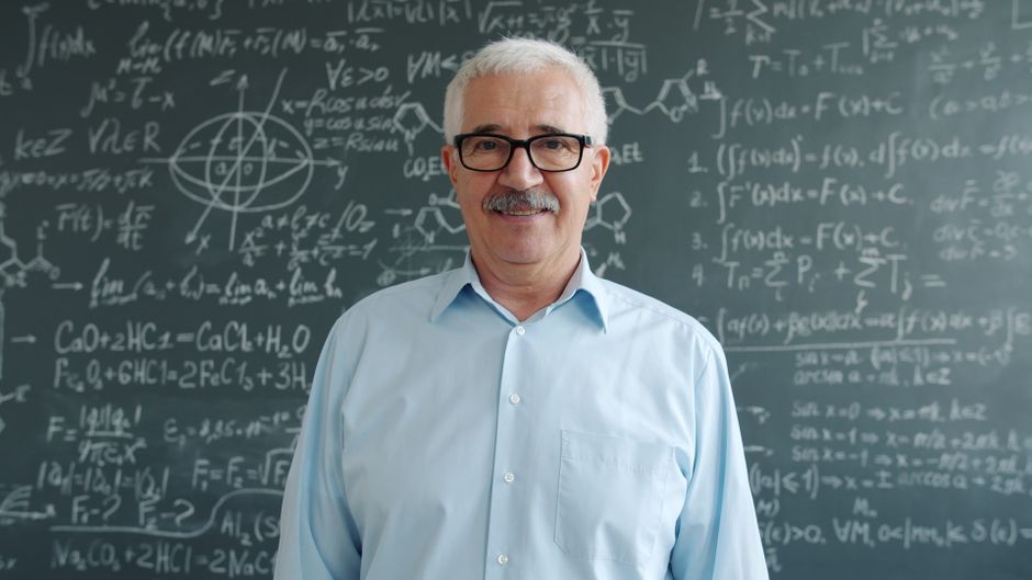 Atenție viitorilor profesori: doar 58 de universități pot oferi formare psihopedagogică în 2026-2027