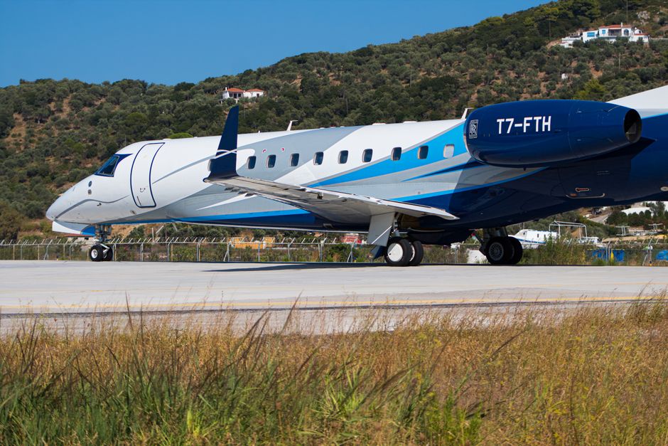 Controversă în jurul zborului privat al lui Florin Manole la Mykonos