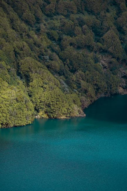 Descoperă Azorele: Insulele cu ape turcoaz și peisaje spectaculoase în septembrie