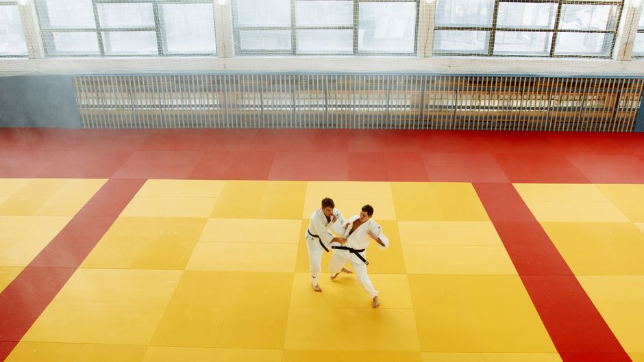 10 judokani din Covasna își îmbunătățesc abilitățile cu maeștri japonezi