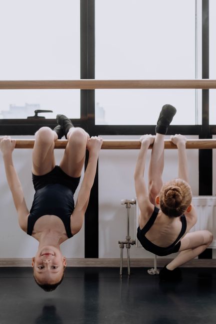Înscrierile pentru cursurile de gimnastică Acrodance pentru copii din Mioveni au început!