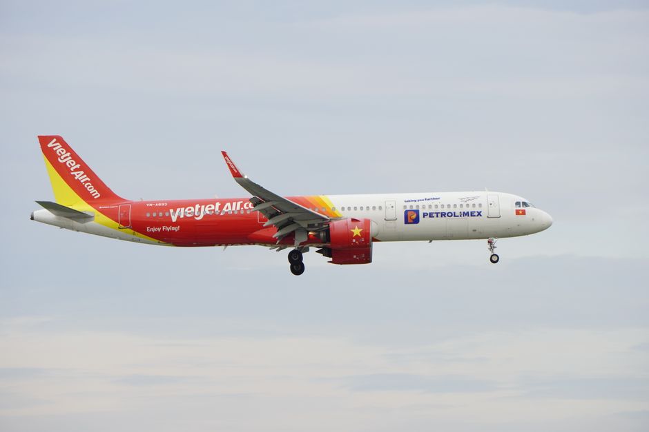 Criza kerosenului amenință viitorul companiilor aeriene low-cost
