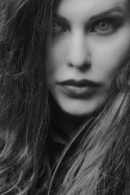 Întoarcerea magiei: Sandra Bullock și Nicole Kidman strălucesc în "Practical Magic 2"