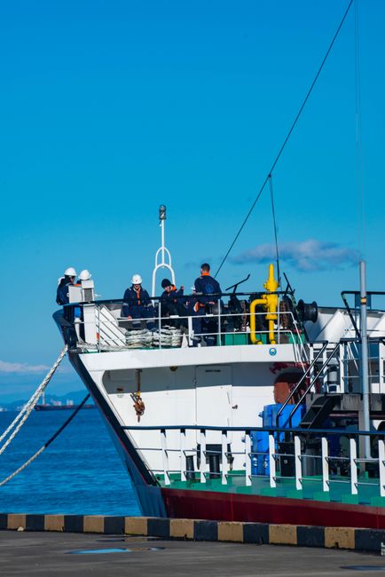 Schimbare crucială pentru navigatorii români: perioada de serviciu pe mare se reduce