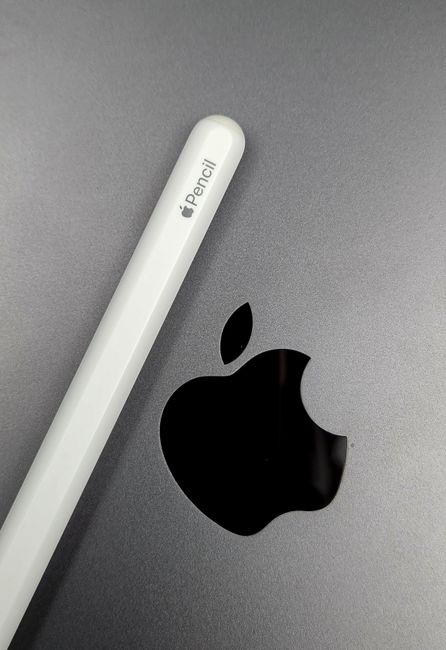 Apple îmbunătățește Siri și lansează iOS 27: Ce noutăți aduce actualizarea