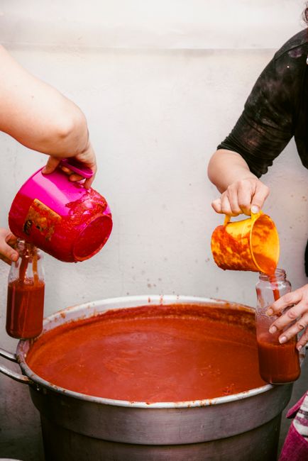 Cum să prepari bulion de roșii delicios: rețete și sfaturi utile