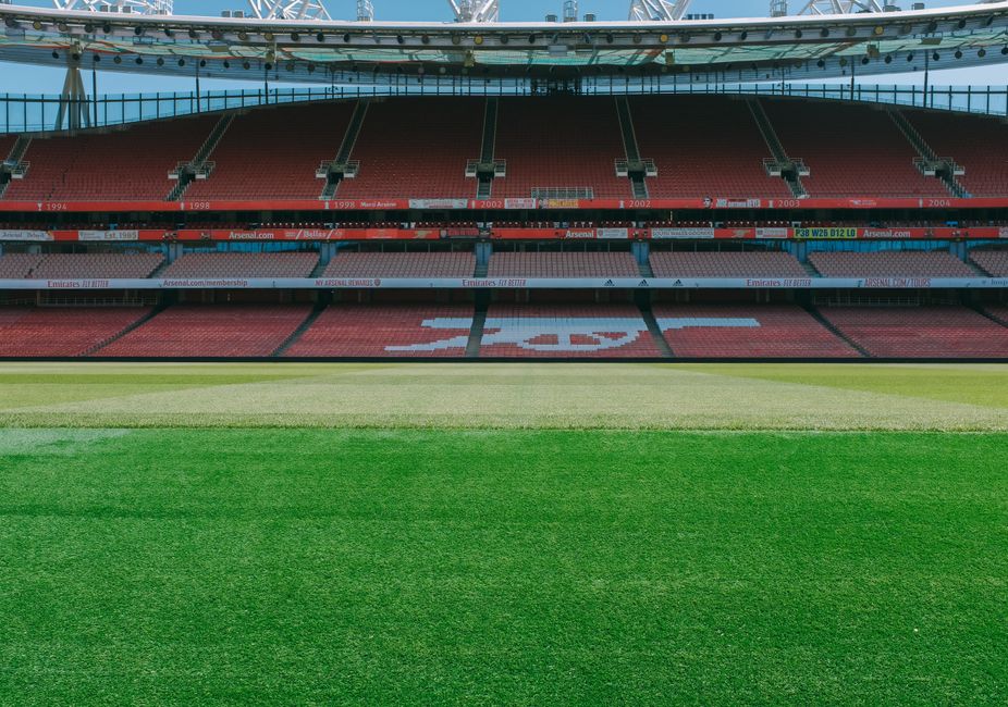 Un club englez a scos la vânzare bucăți din gazonul stadionului la prețul de 125 de lire sterline
