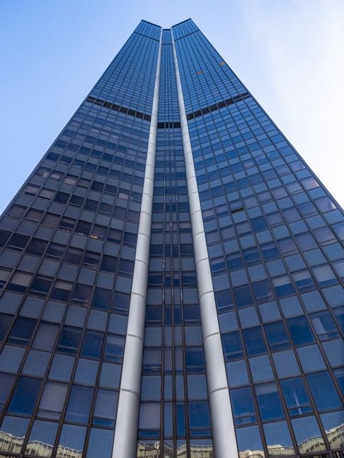 Turnul Montparnasse: renovarea în pericol din cauza disputelor financiare