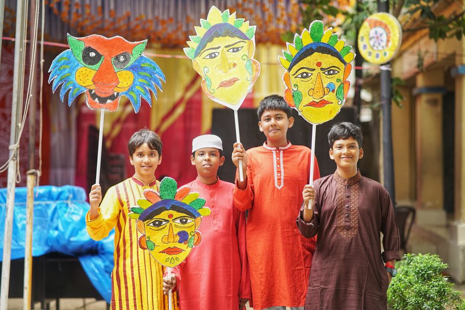 Festival de artă în Bistrița-Năsăud: 200 de elevi redescoperă tradiția locală