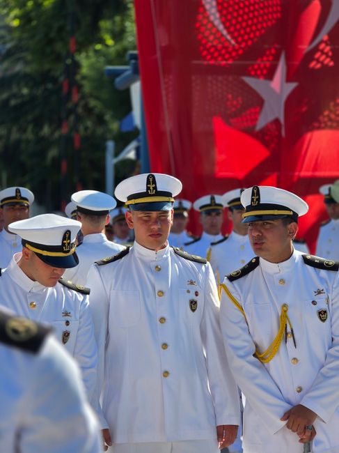 Ana Maria Gafton: O tânără ofițer din Adjud care a strălucit la Annapolis