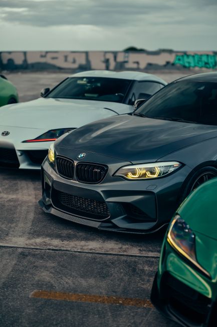 Un sibian impresionează la Budapesta cu BMW-ul său personalizat