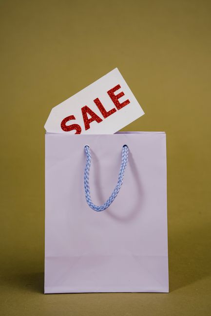 Un nou retailer își deschide porțile în România: primii clienți răsplătiți cu surprize