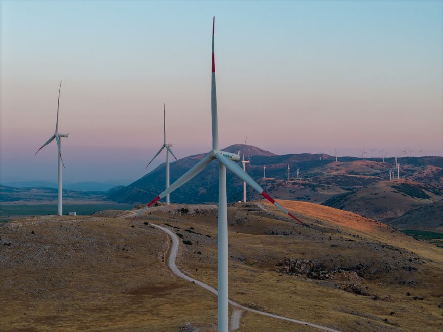 Harghita investește în energie verde și sprijină sectorul neguvernamental