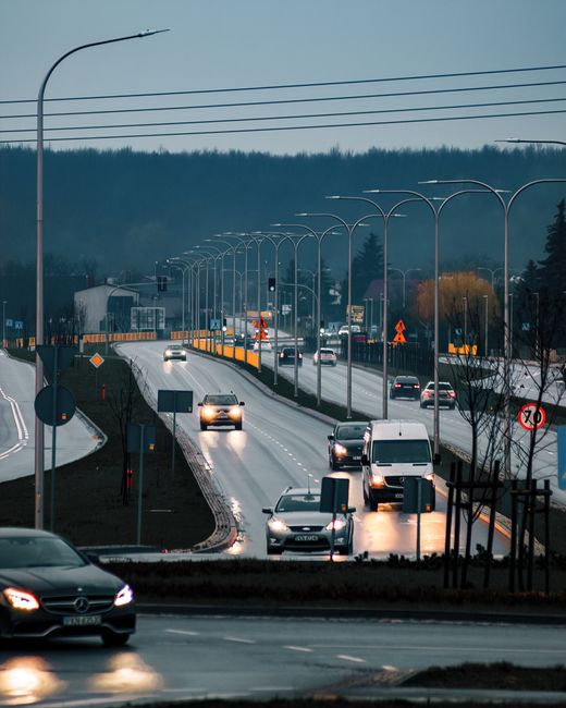 Nouă oportunitate pentru transportatori: eToll.ro devine activ de la ora 23:00!