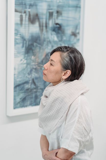 Expoziție captivantă: Nita Mocanu explorează arheologia realității
