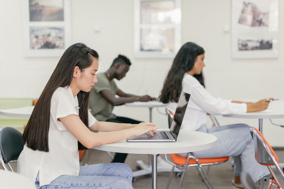 Universitatea din Târgu Jiu își deschide porțile pentru un nou an universitar plin de oportunități
