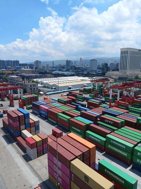 Oltul atinge un nou record în exporturi: aproape 1,3 miliarde de euro în șase luni