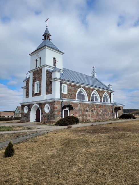Zalău îmbrățișează spiritualitatea cu un nou magazin bisericesc