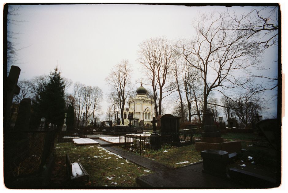 Descoperă poveștile uitate ale Vrancei: centenarul Mausoleului Eroilor și ajutoarele pentru iarnă