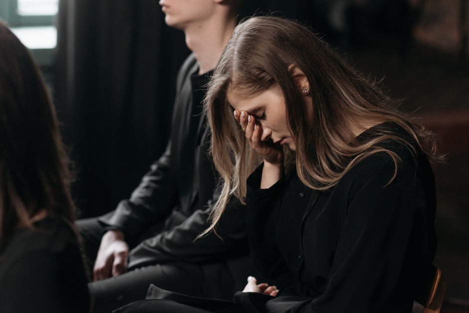 Tragedie în comunitate: un adolescent de 17 ani își pierde lupta cu o boală cruntă