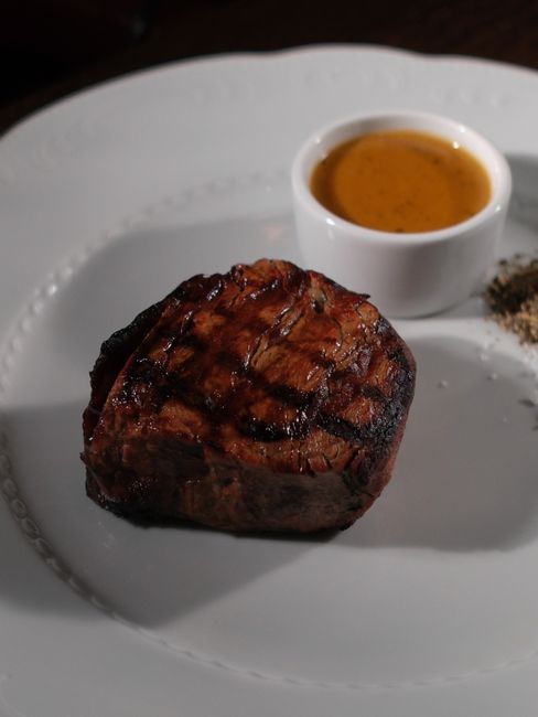 Un nou restaurant KronBurger își deschide porțile pe Strada Republicii din Brașov