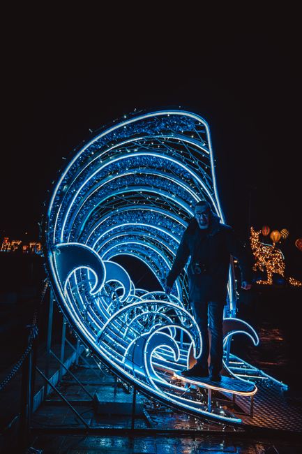 Bucureștiul se transformă într-un spectacol de lumini: festivalul Spotlight revine în forță