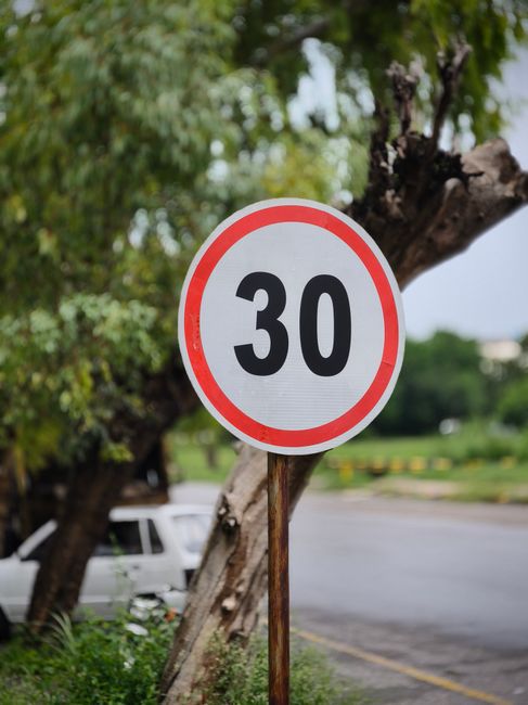 Greșelile care îți pot costa permisul auto: află ce să eviți!
