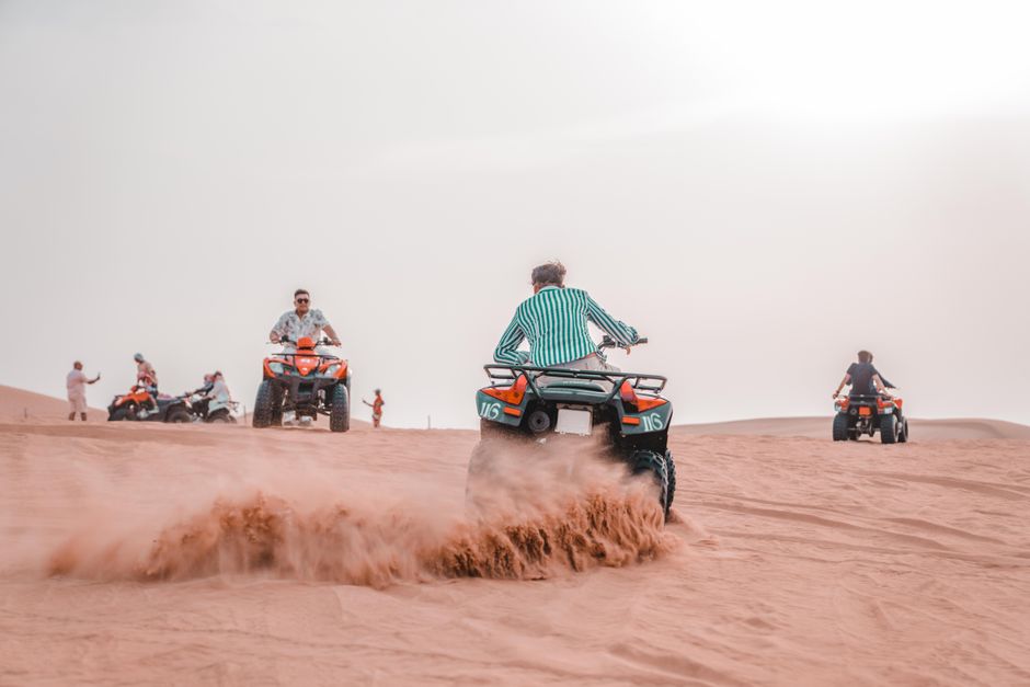 Bărbat obligat să plătească peste 25.000 de lei după un accident cu ATV-ul închiriat