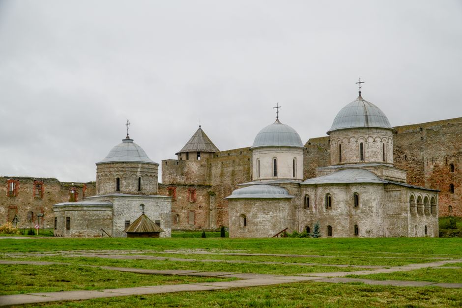 Biserica fortificată din Moșna primește fonduri pentru restaurare după prăbușirea zidului