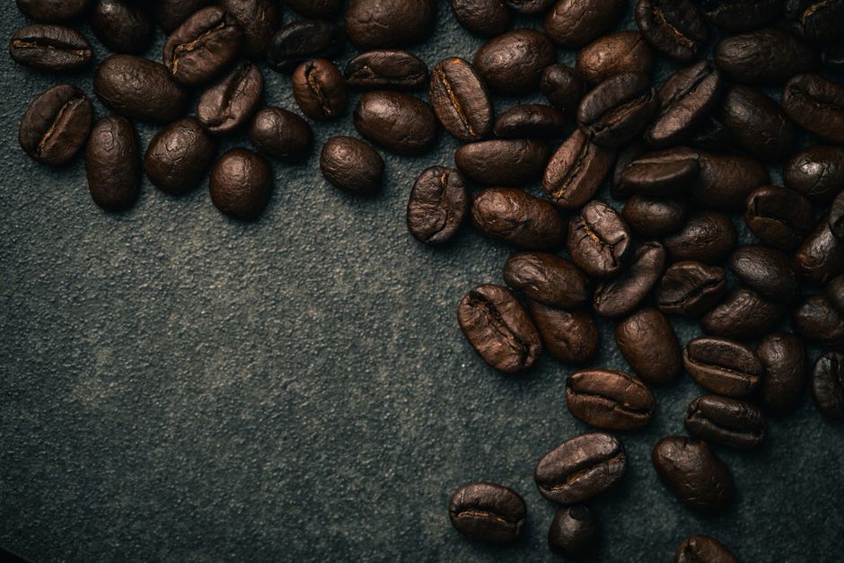 Descoperiți noile arome de cafea la Cocoș și îmbunătățiți-vă ritualul zilnic