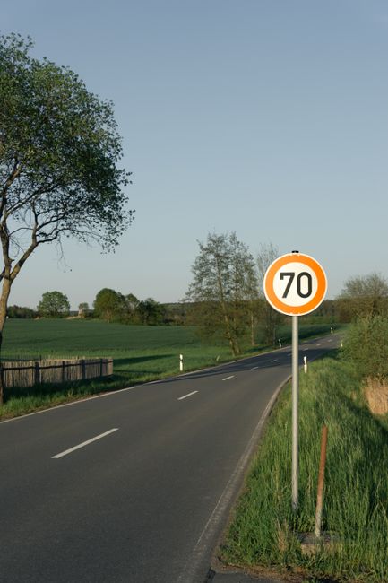 Falsul indicator de viteză a dus la o capcană pentru 400 de șoferi în Germania